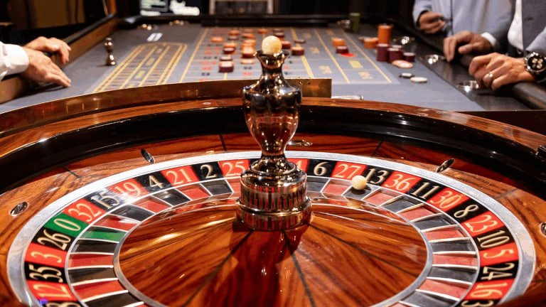 Slot game win screen on jibet mobile showing spinning reels